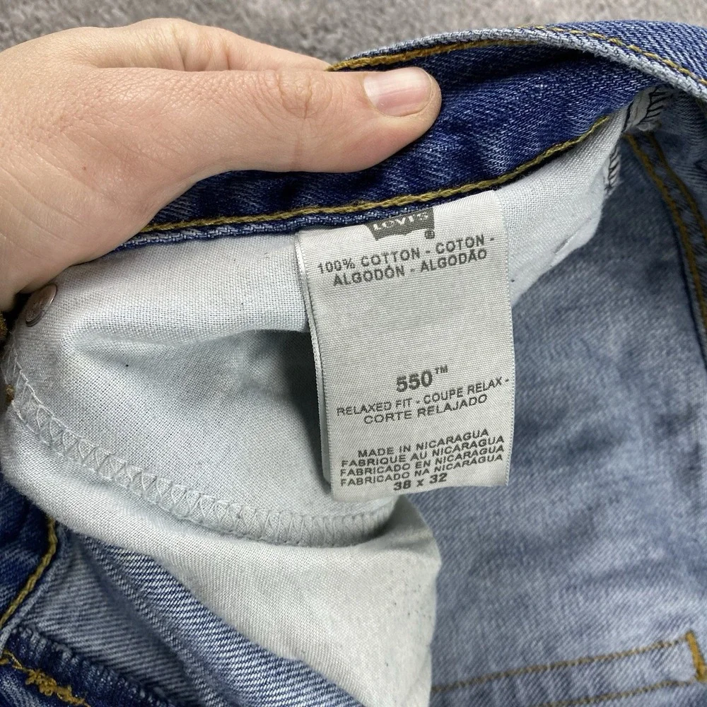 Levis 550‎ Relaxed Fit Jeans Mens 38x32 Blue Medium Wash Mid Rise Denim Cotton